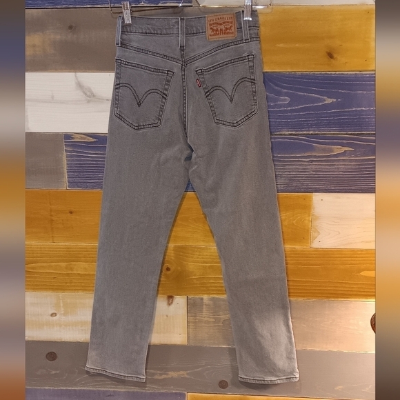 Levi's Wedgie Straight 26 - Picture 6 of 6